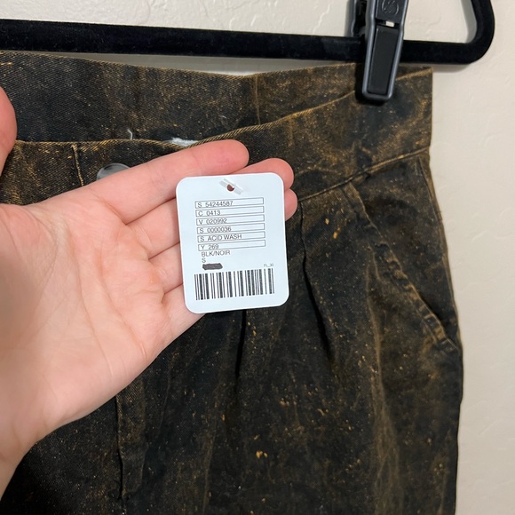 Urban Renewal Remnants Acid Wash Twill Pant S brown pleated pockets NWT - Picture 7 of 15